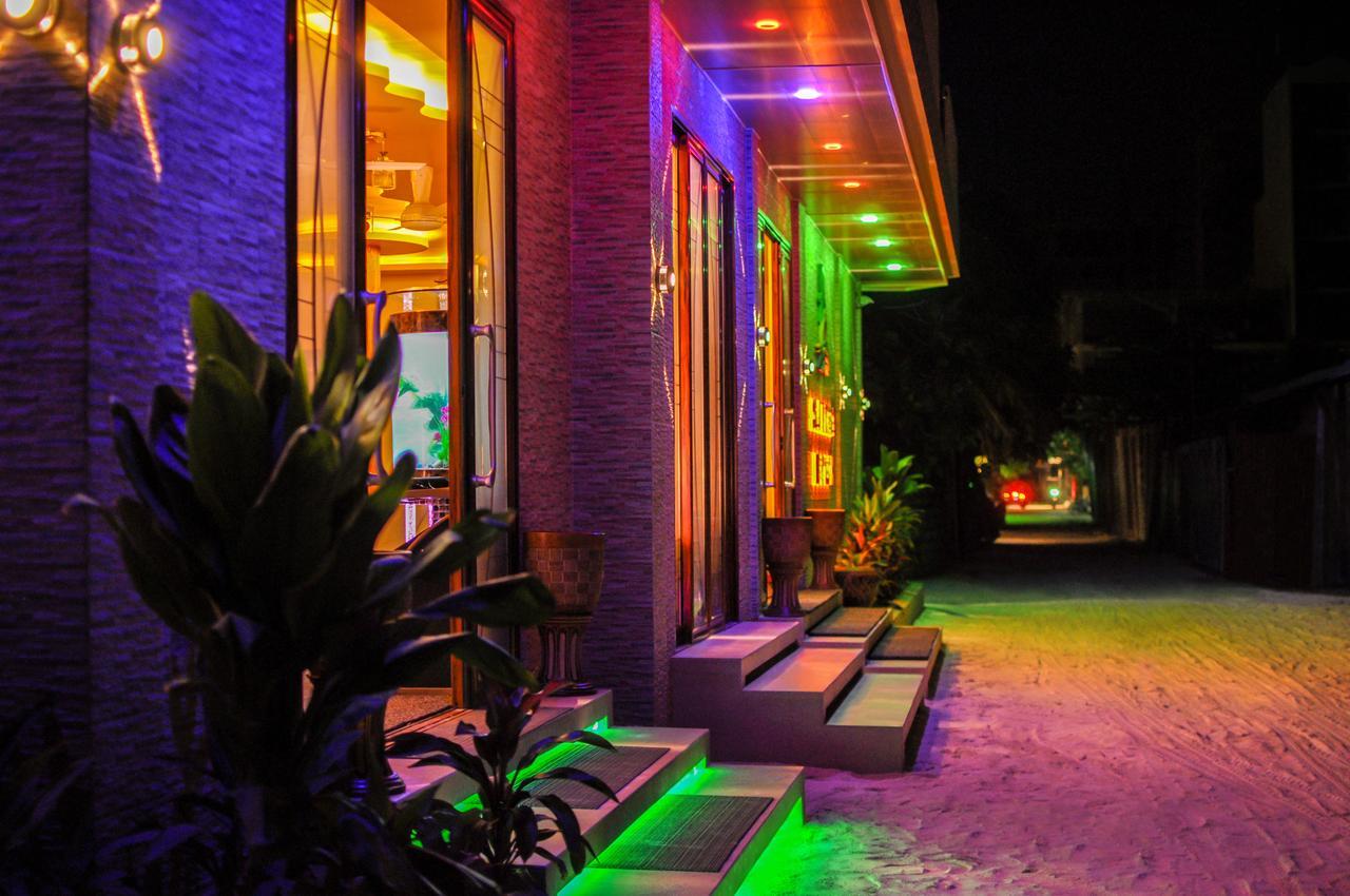 Sunrise Beach Maafushi Exterior foto
